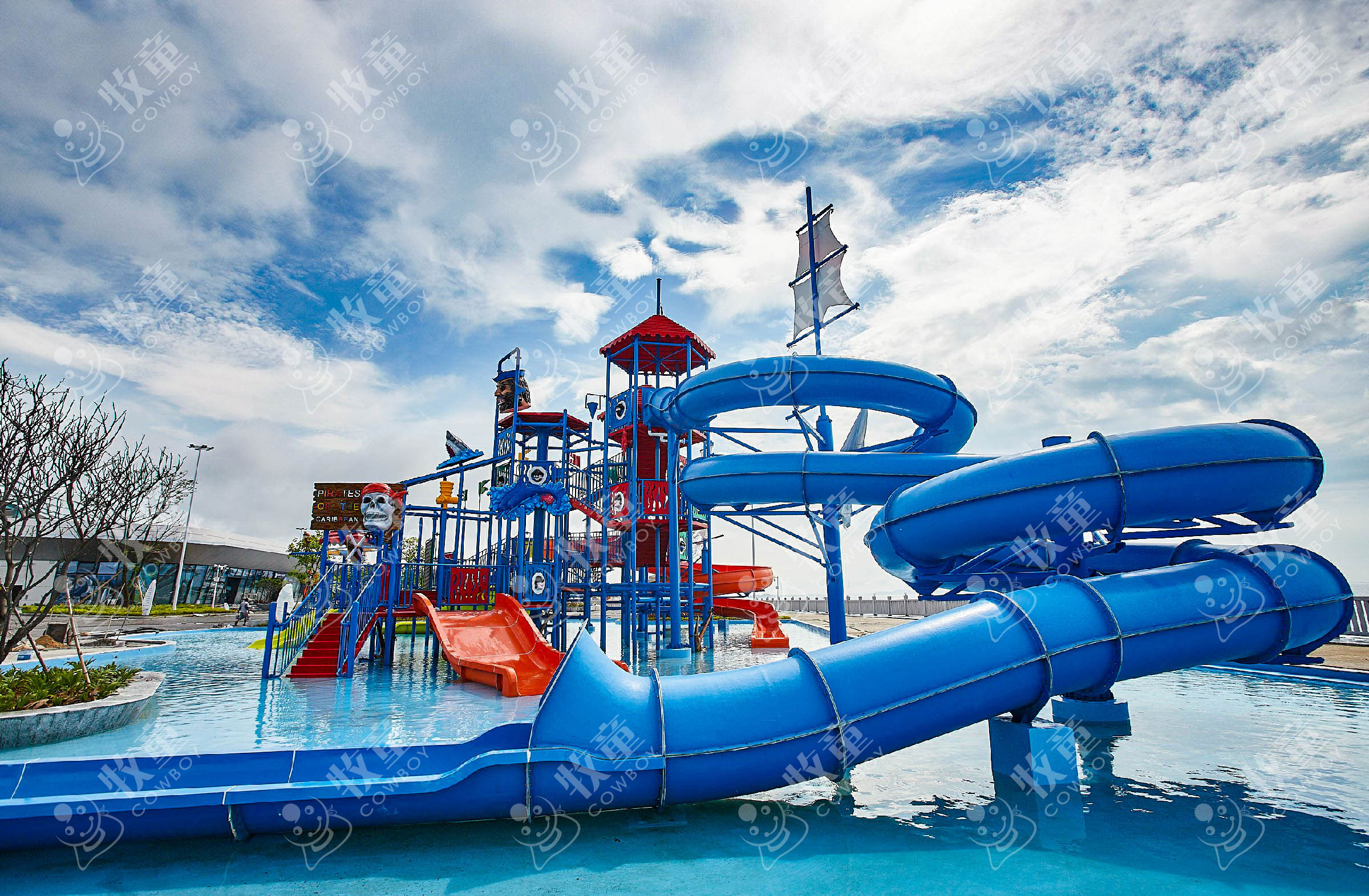 投資水上樂園需要注意哪些方面？水上樂園設(shè)備